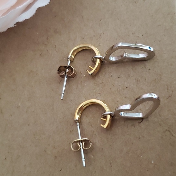 Floating Hearts Earrings - Gold/Silver Plated - Picture 4 of 5
